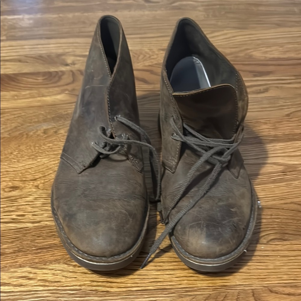 Clark’s Size 11.5 Brown Suede Chukka Boots with Rubber Sole